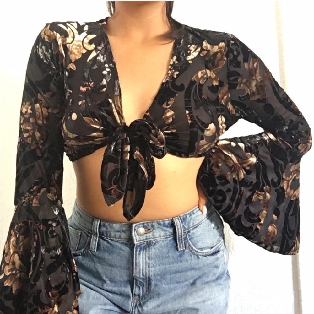 Wet Seal Black Y2K Sheer Burnout Floral Tie-Front Blouse w/ Bell Sleeves small - Picture 7 of 7